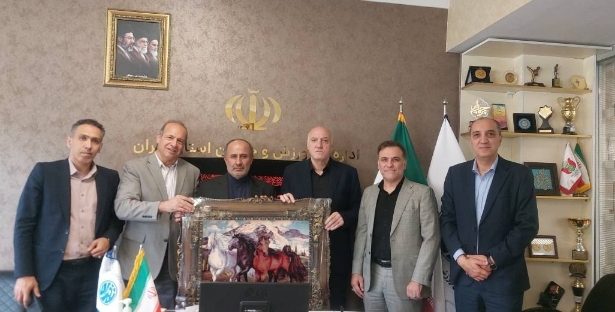 حضور دکتر ستوده نژاد:  تقدیر از ۱۴ سال خدمت رئیس سابق هیأت سوارکاری استان تهران
